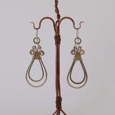 pendientes plateados gota doble contenidas y martilladas