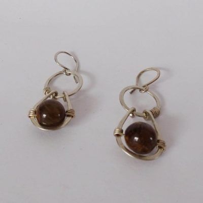 Pendientes con círculos unidos y esferas de ojo de tigre 7 Pendientes colgantes circulo pequeño y gota con ojo de tigre