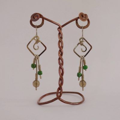 Pendientes cuadrados pequeños con colgantes y cuarzo ahumado