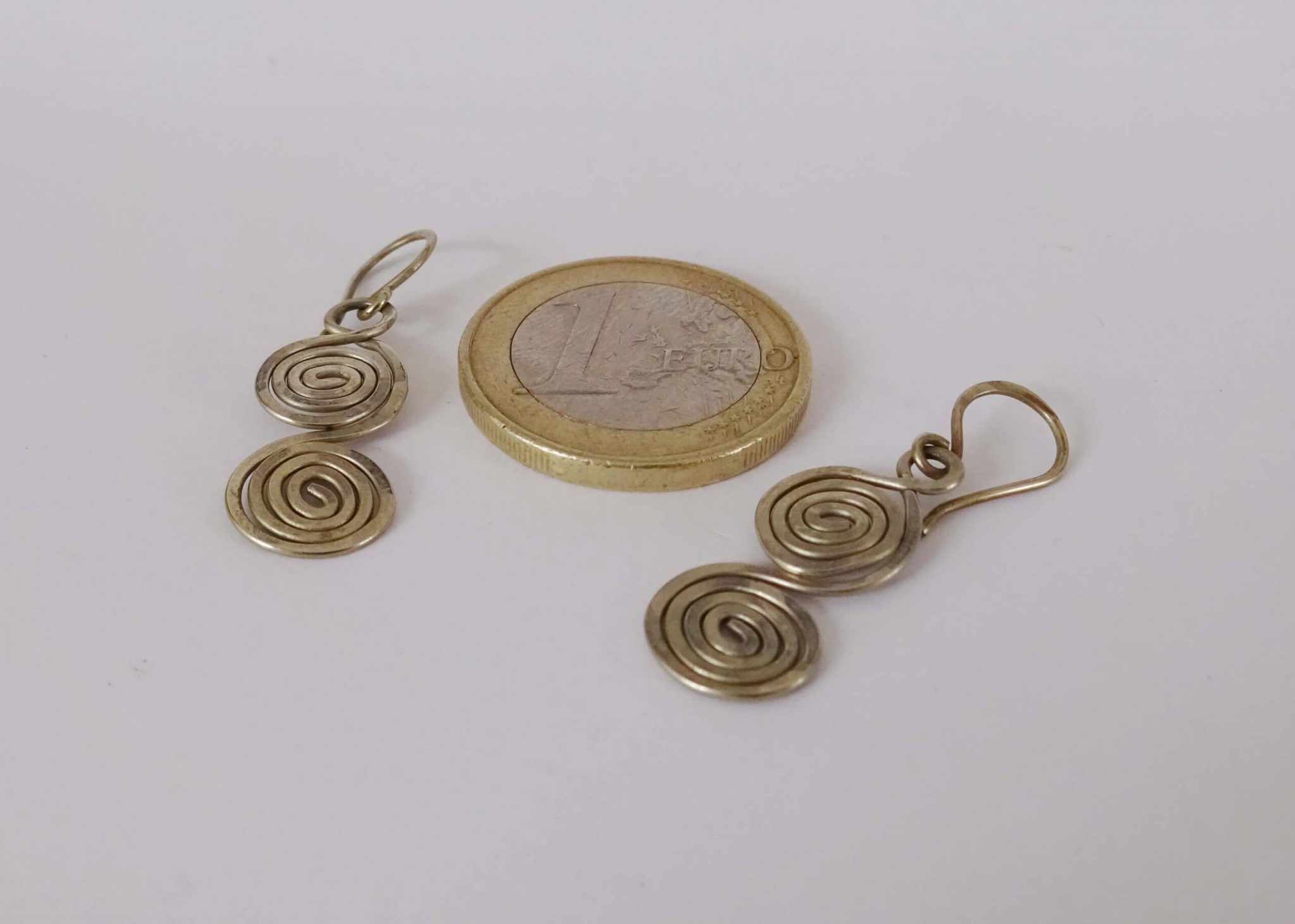 pendientes de espiral doble (4) Pendientes de doble espiral en alpaca martillada