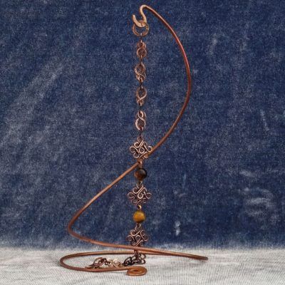 Pulsera de cobre hecha a mano con ojo de tigre natural