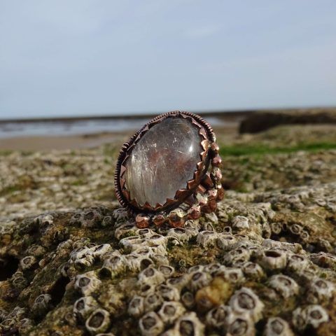 Anillo de cobre con cuarzo 6 Anillo de cobre con cuarzo