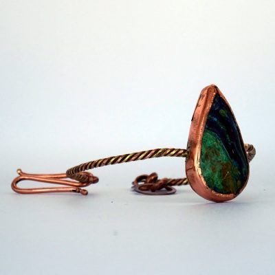 Brazalete de cobre con azurita