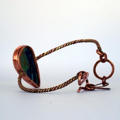 Brazalete de cobre con azurita