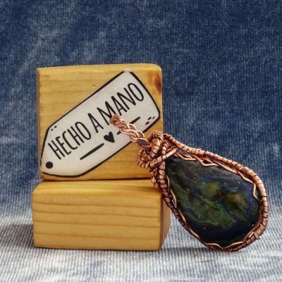 Colgante con azurita y cobre