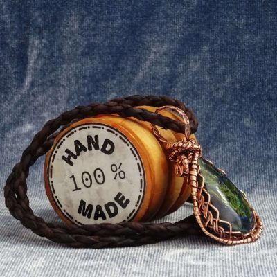 Colgante con azurita y cobre