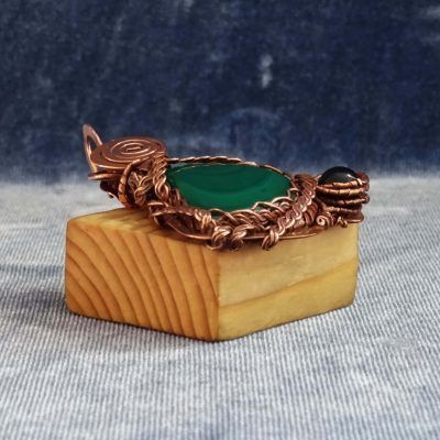 Colgante de cobre con malaquita