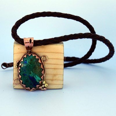 Colgante de cobre con azurita