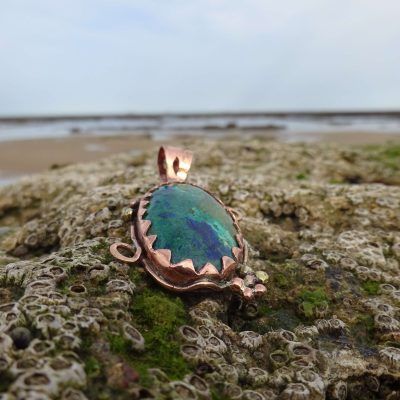 Colgante de cobre con azurita