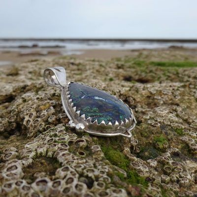 Colgante de plata con azurita natural