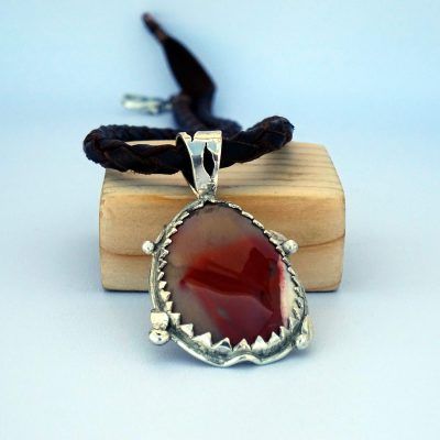 Colgante de plata con jaspe mocaita