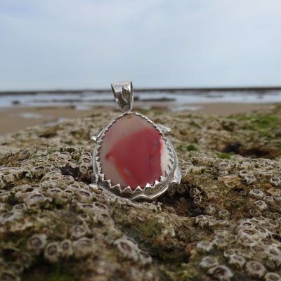 Colgante de plata con jaspe mocaita