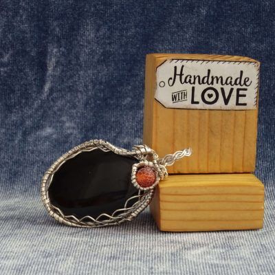 Colgante con obsidiana y plata